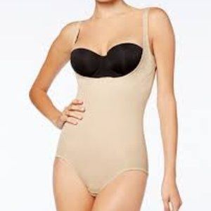 Maidenform Women's Firm Control Ultimate Instant Slimmer Open Bust Bodysuit 2656
